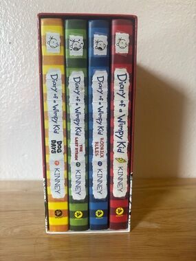 Diary of a Wimpy Kid Books 1-4 Book Box Set, Hardcover